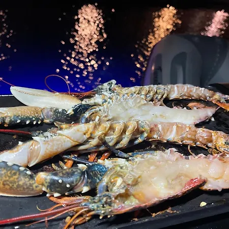 Yacht Twenty Seven * Les Sables-dʼOlonne