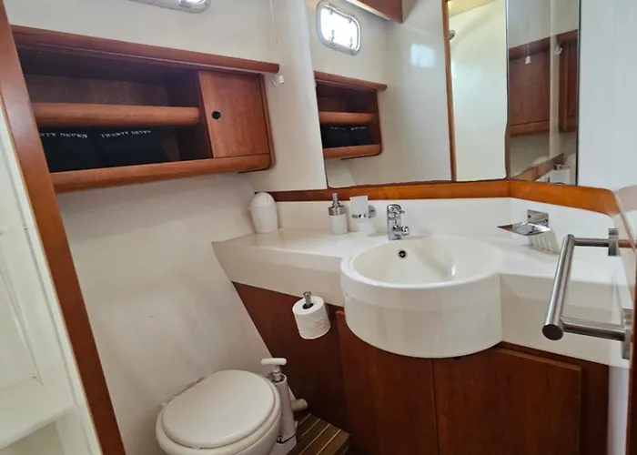 Yacht Twenty Seven Les Sables-dʼOlonne